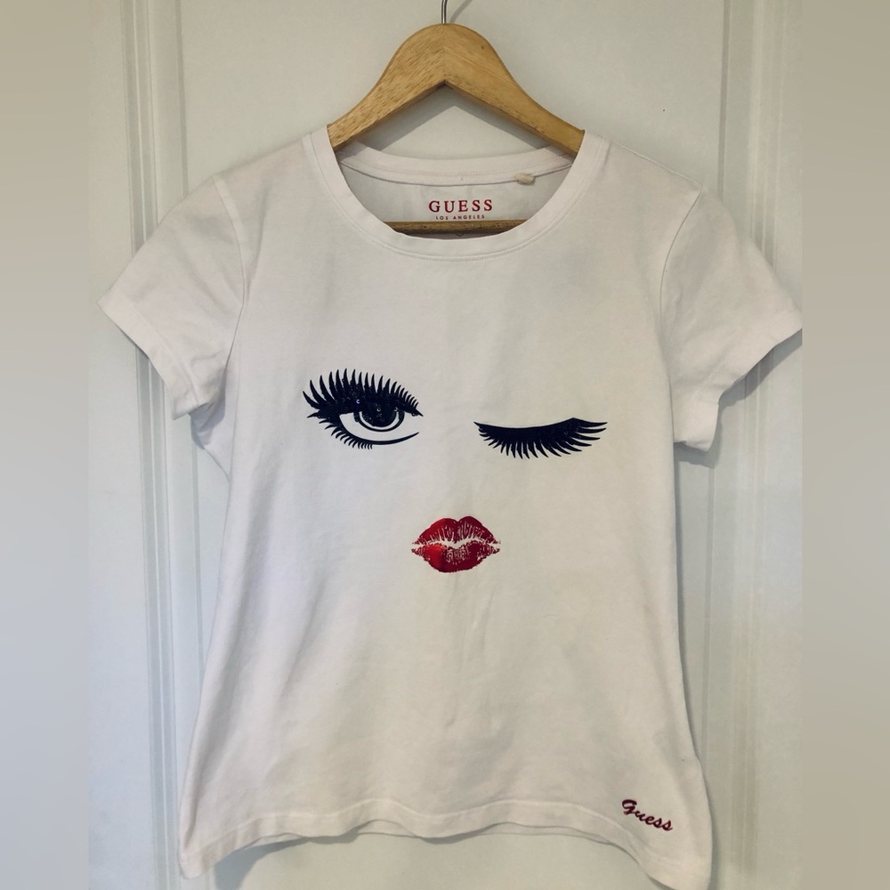 GUESS White Graphic Tee